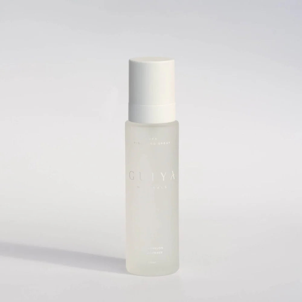 Aura Finishing Spray